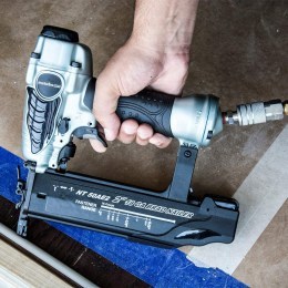 Brad Pneumatic Nailer1
